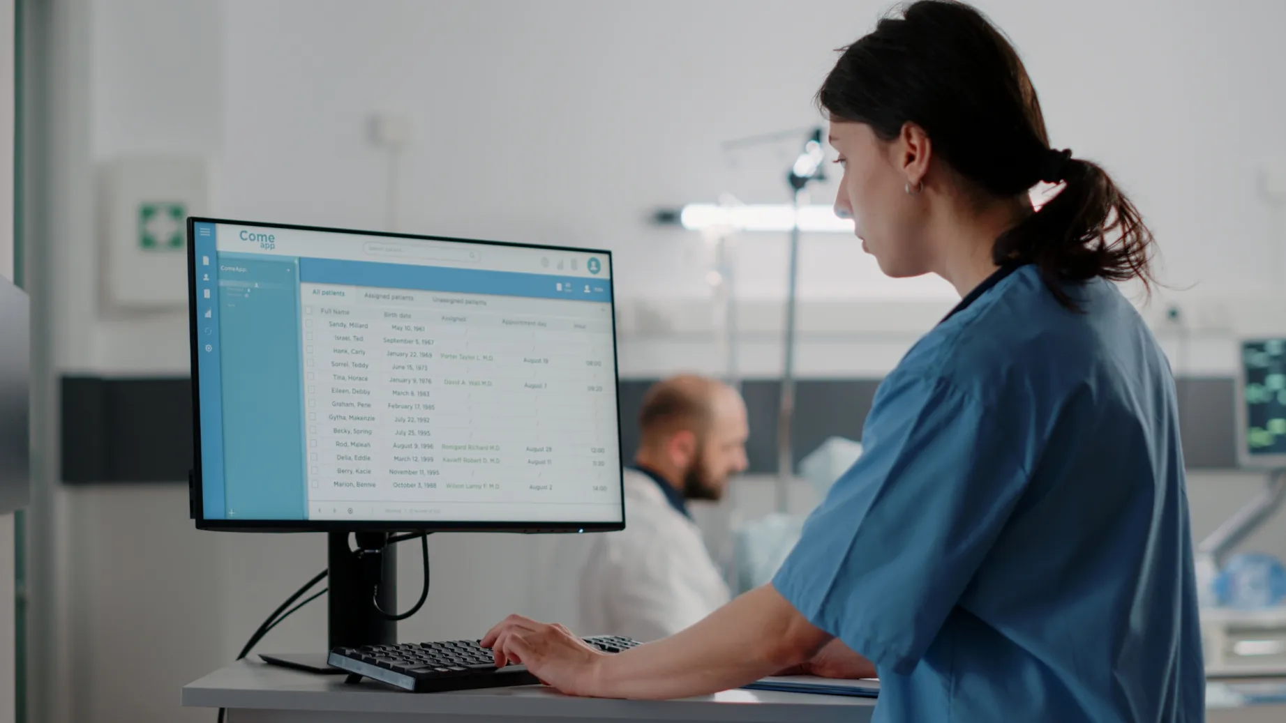 Engineering Foundation Medicine’s digital backbone.