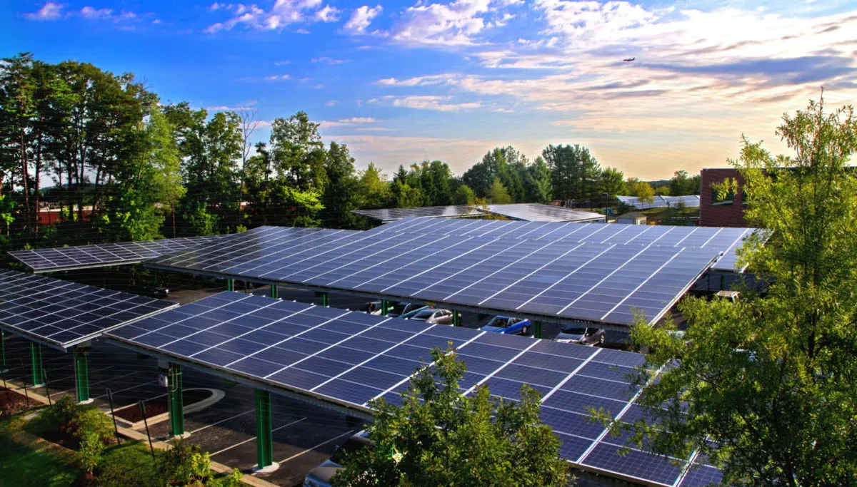 Cloud Infrastructure Modernization for Energy Saving Solutions